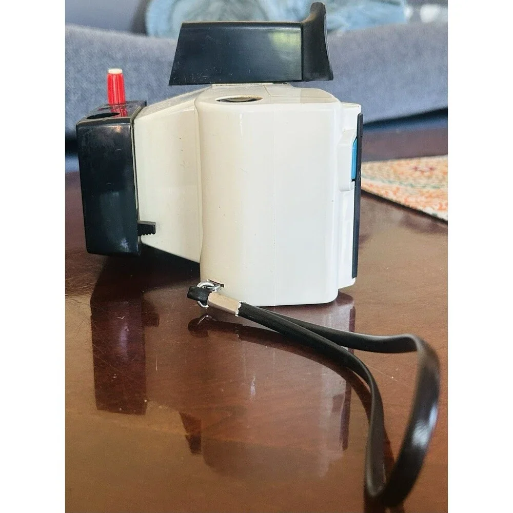 Swinger Model 20‎ Vintage Polaroid Roll Film Land Camera Vintage 60's Untested